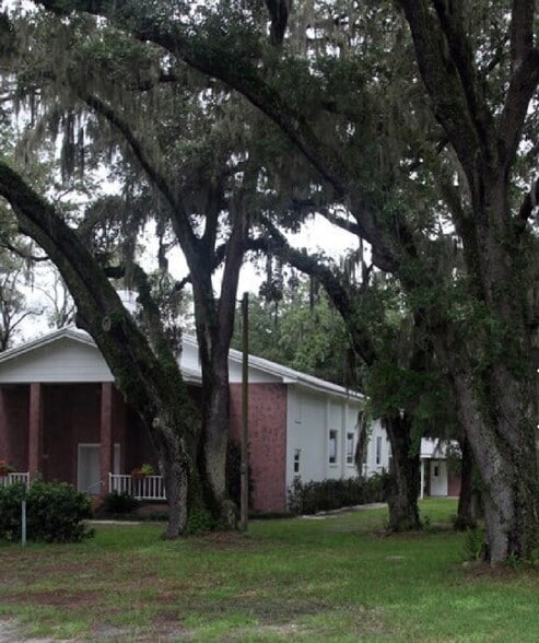 More Photos Of 8910 N 301 Hwy, Tampa Religious Facility For Sale