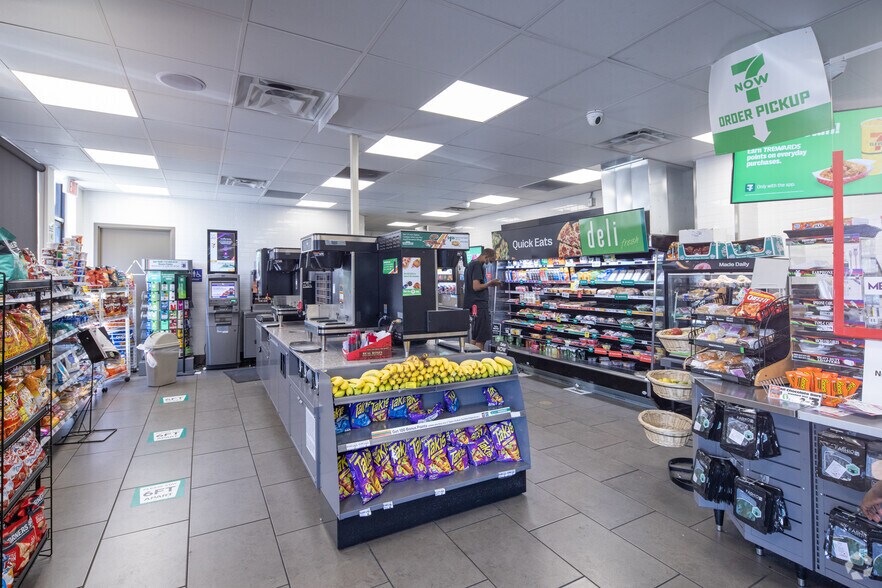 More Photos Of 5318 S Vermont Ave, Los Angeles Storefront Retail Office For Sale