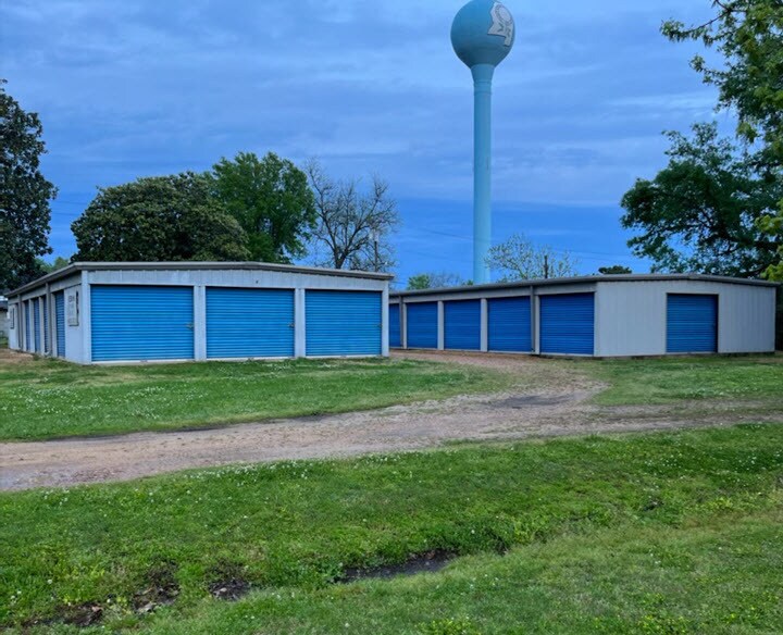 Primary Photo Of 121 W Main St, Webb Self Storage For Sale