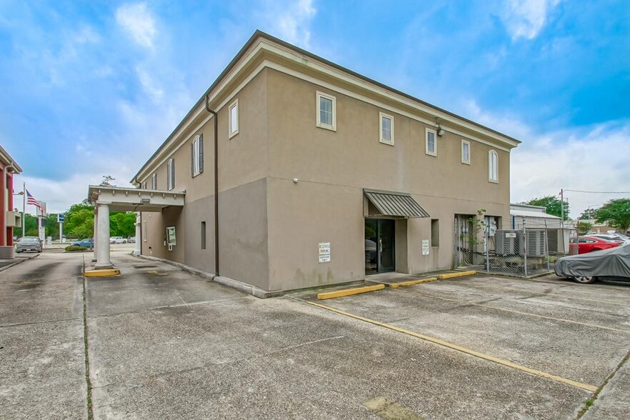 More Photos Of 200 Gause Blvd, Slidell Office For Sale
