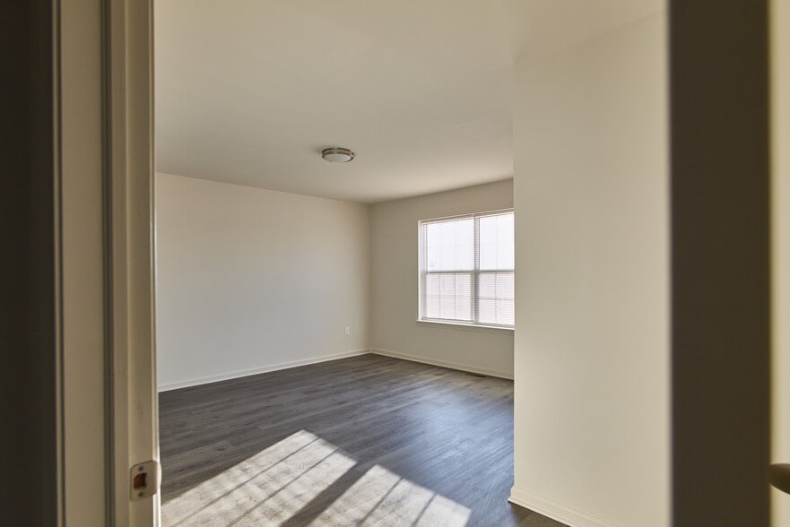 More Photos Of 6645 Stein Way, Macungie Apartments For Sale