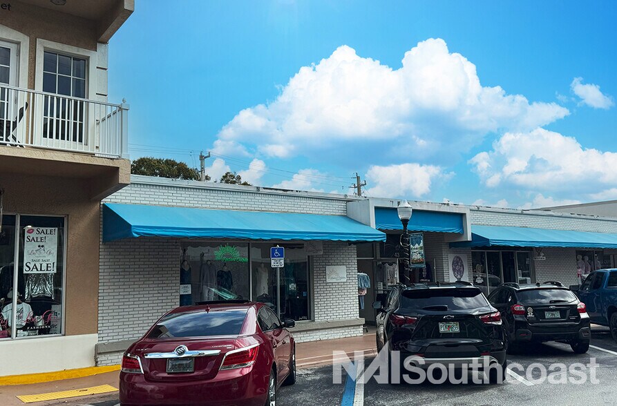 More Photos Of 45 SW Osceola St, Stuart Storefront For Lease
