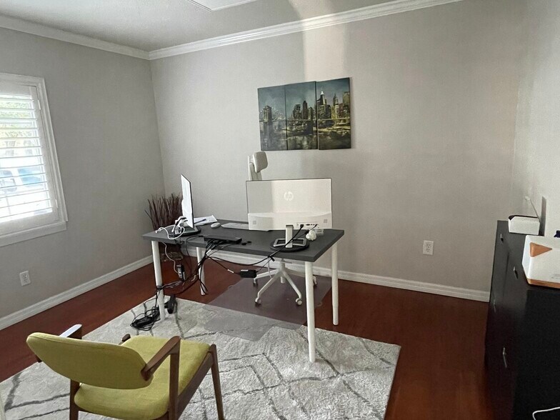 More Photos Of 2307 Mount Vernon St, Orlando Office For Lease