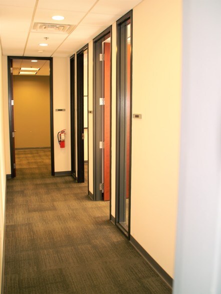 More Photos Of 1941 Frank Scott Pky, Shiloh Medical For Lease