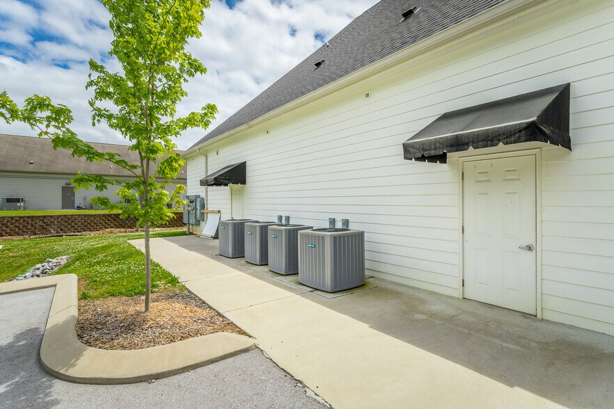 More Photos Of 7385 Applegate Ln, Chattanooga Medical For Lease