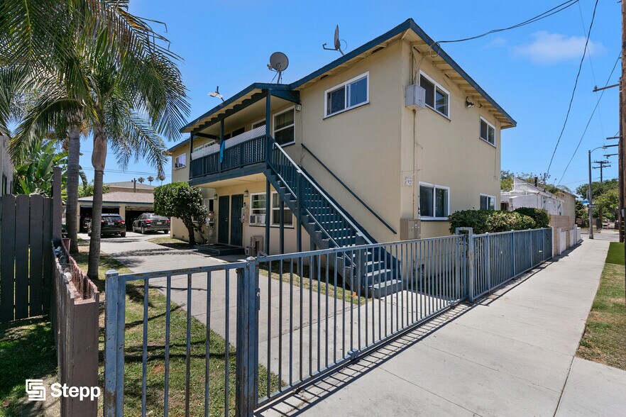 Primary Photo Of 92 E Louise St, Long Beach Multifamily For Sale