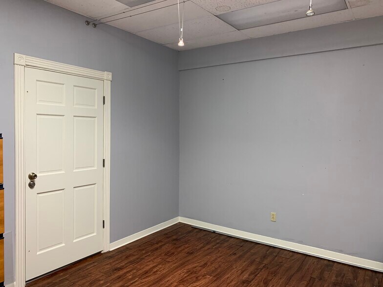 More Photos Of 14339 Torrey Chase Blvd, Houston Loft Creative Space For Lease