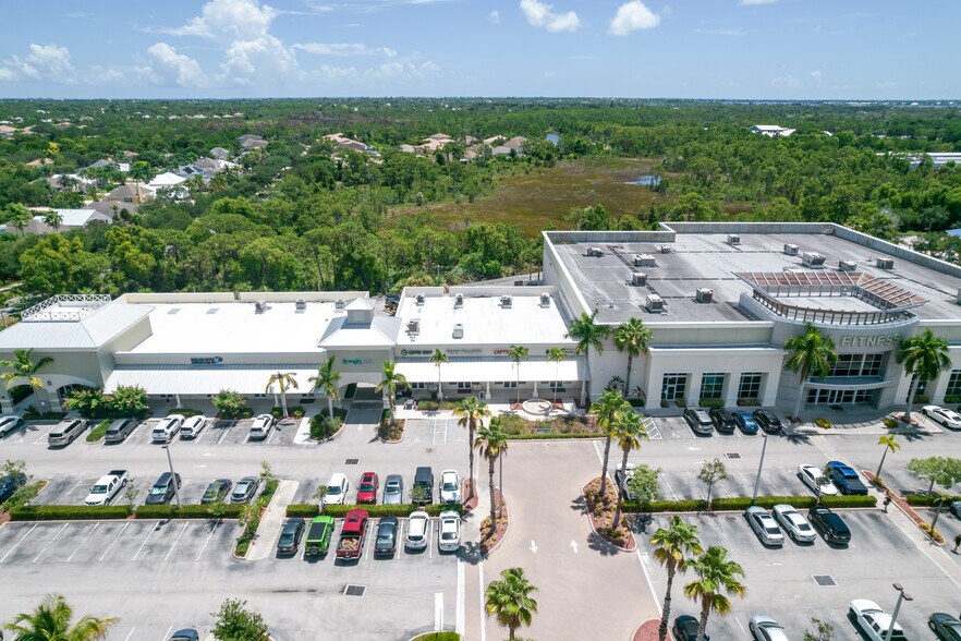 More Photos Of 1905-1917 NW Federal Hwy, Stuart Storefront Retail Office For Lease