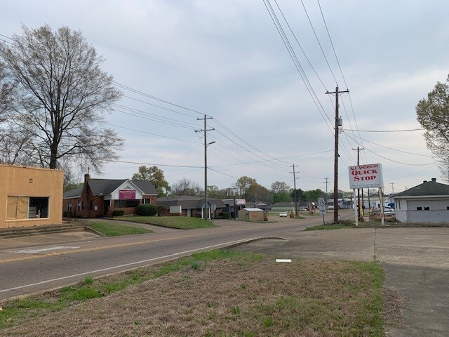 More Photos Of 1900 Main St, Columbus Office For Sale