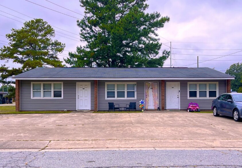 More Photos Of 528 Matthews St, Rocky Mount Apartments For Sale