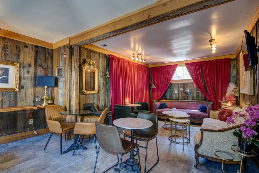 More Photos Of 200 Main St, Downieville Storefront Retail Residential For Sale