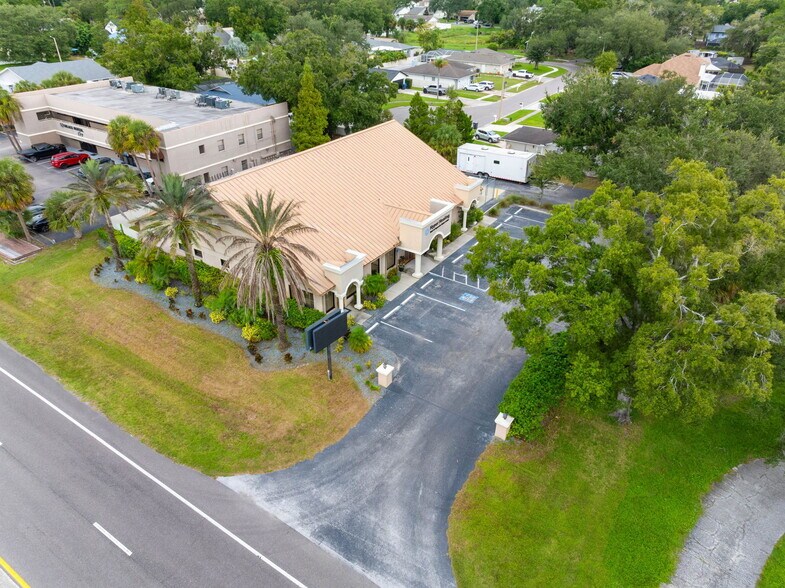 More Photos Of 4915 Ehrlich Rd, Tampa Medical For Sale