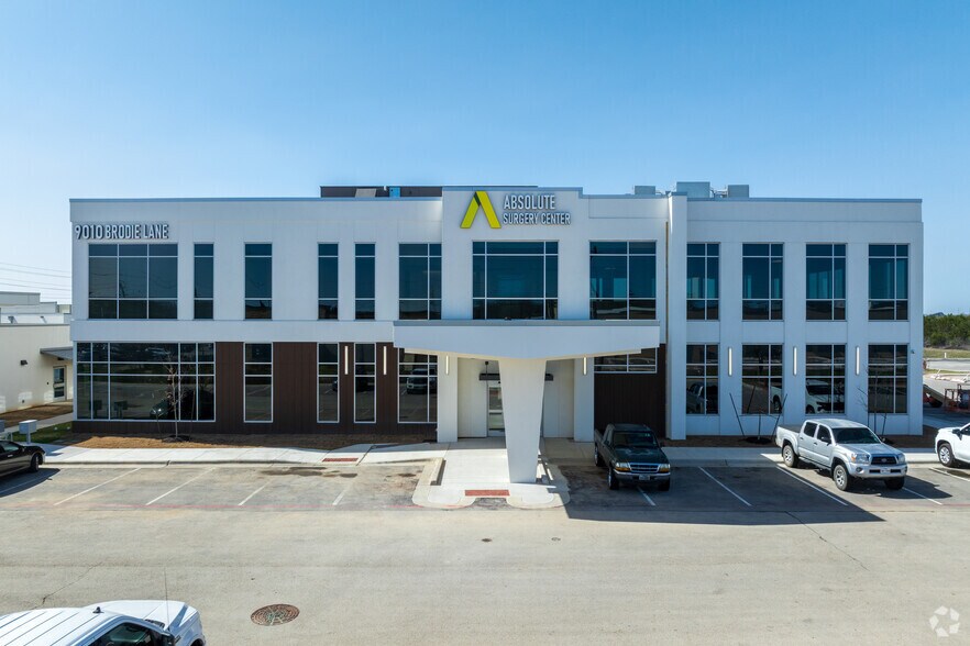 More Photos Of 9010 Brodie Ln, Austin Office For Lease