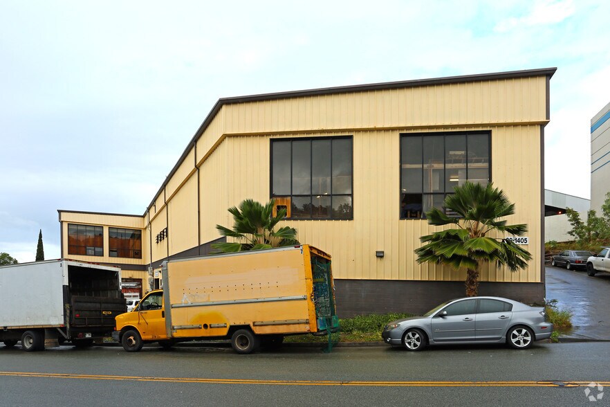 More Photos Of 99-1405 Koaha Pl, Aiea Warehouse For Lease