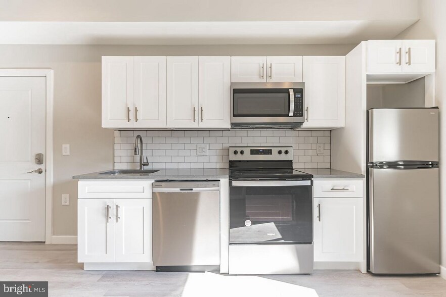 More Photos Of 2243 N Broad St, Philadelphia Apartments For Sale