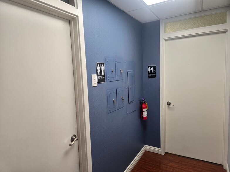 More Photos Of 3535 Farquhar Ave, Los Alamitos Office Residential For Lease