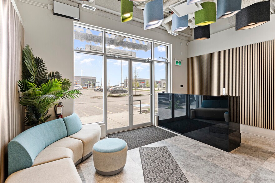 More Photos Of 4310 104 Ave NE, Calgary Storefront For Sale