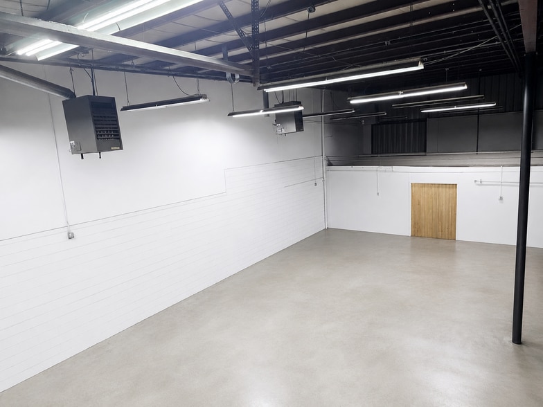 More Photos Of 3100 Rivard St, Detroit Warehouse For Lease