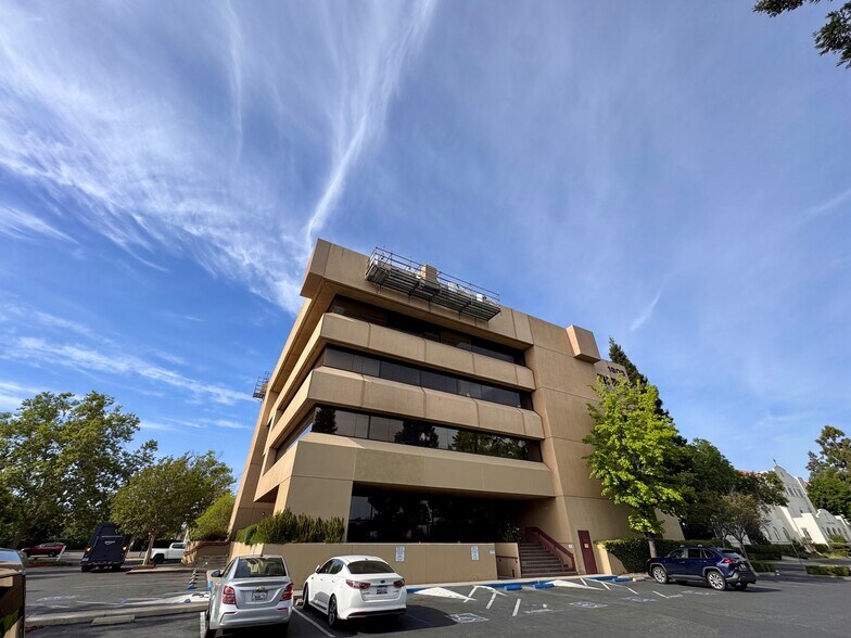 More Photos Of 1805 N California St, Stockton Medical For Sale