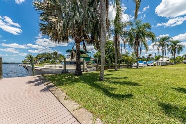 More Photos Of 2200 Marina Park Dr, Fort Myers Marina For Sale