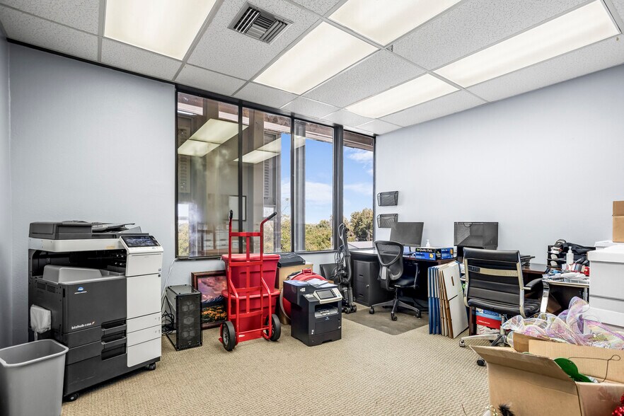 More Photos Of 7511 W Arrowhead Ave, Kennewick Office For Lease