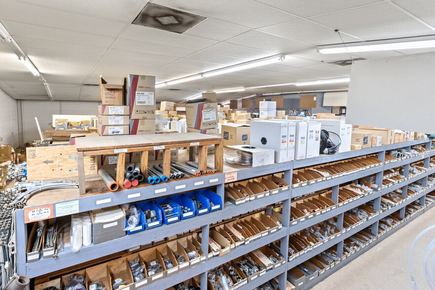 More Photos Of 110 N State Road 19, Palatka Auto Repair For Sale