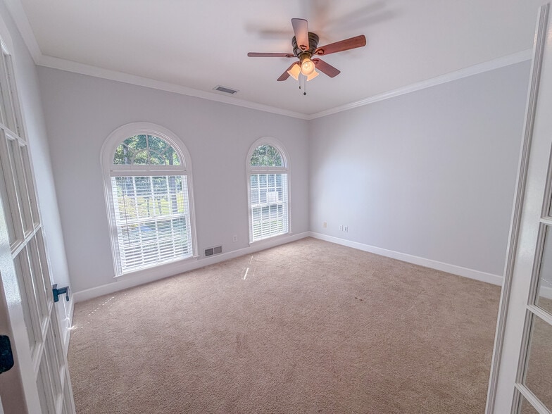 More Photos Of 2100 Gravel Springs Rd, Buford Medical For Sale