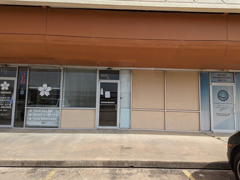 More Photos Of 3806 Avenue I, Rosenberg Unknown For Lease
