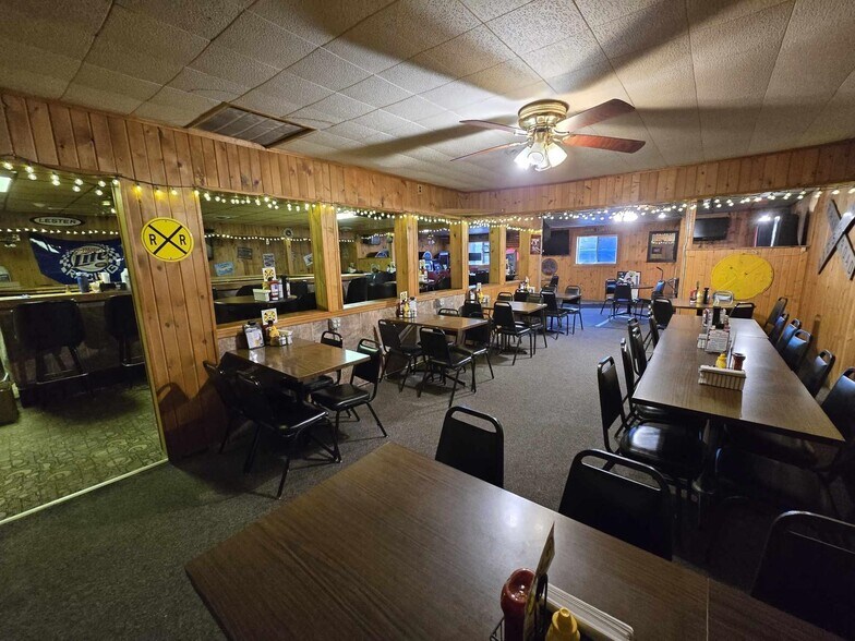 More Photos Of 44368 309th St, Mission Hill Restaurant For Sale