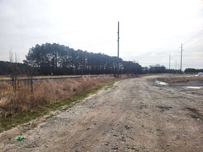 More Photos Of 29655 Connelly Mill Rd, Delmar Industrial For Lease