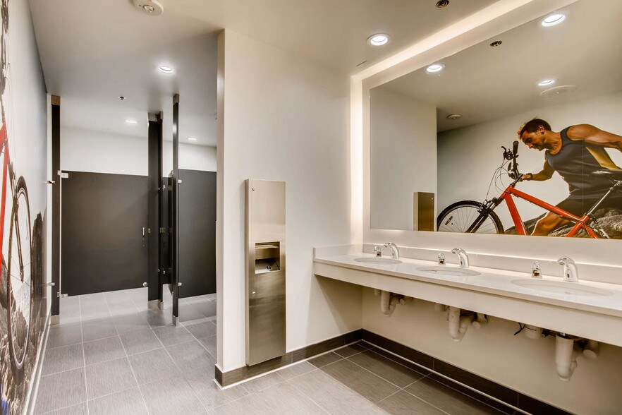 More Photos Of 1391 N Speer Blvd, Denver Office For Lease