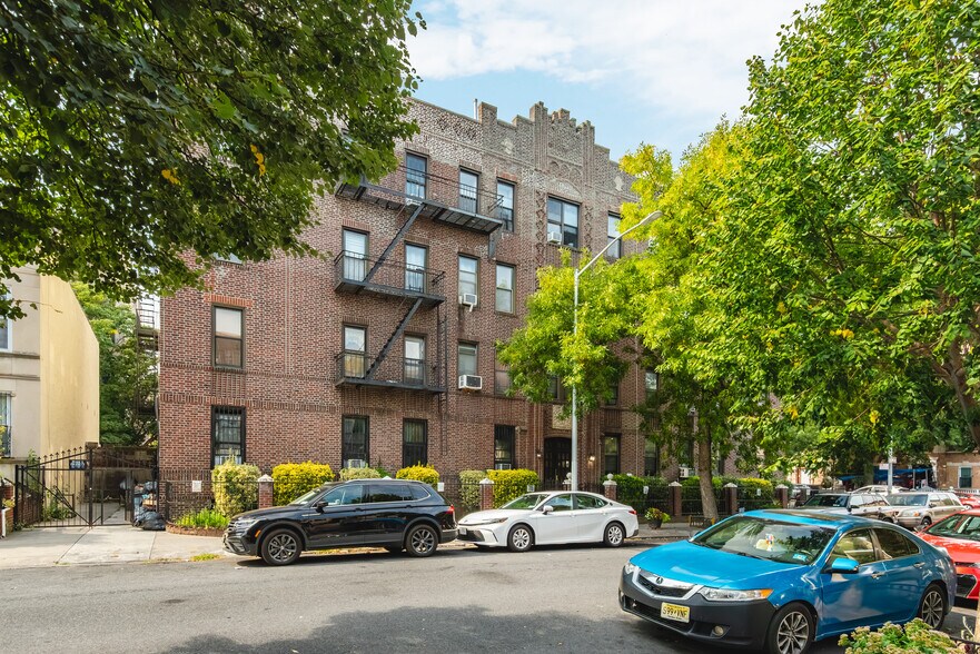 More Photos Of 310 E 25th St, Brooklyn Apartments For Sale