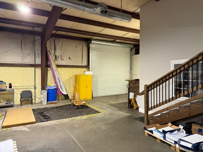 More Photos Of 41 Veterans Memorial Hwy, Mableton Industrial For Sale