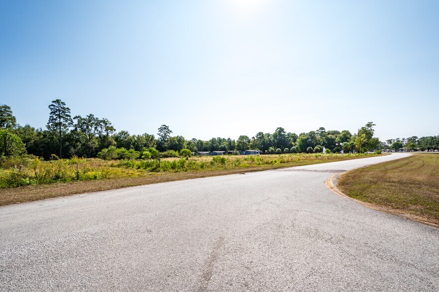 More Photos Of 00 Lake Houston Pkwy, Huffman Land For Sale