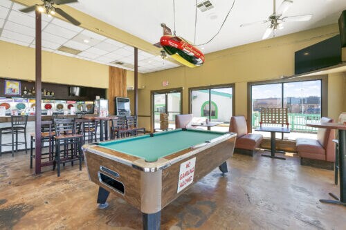 More Photos Of 3026 Highway 90 W, Avondale Freestanding For Lease