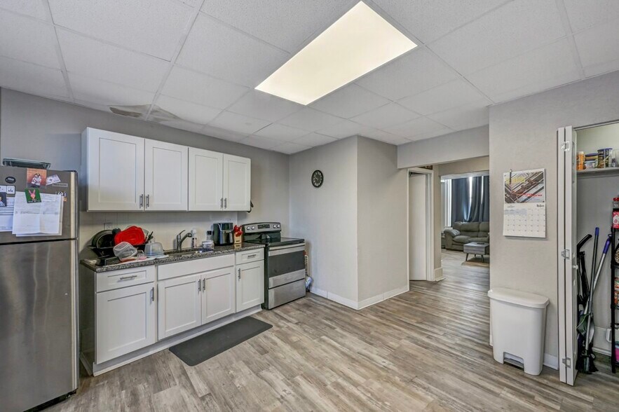 More Photos Of 310-312E Lackawanna Ave, Olyphant Apartments For Sale