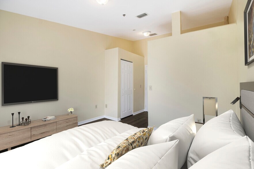 More Photos Of 820 15th St N, Saint Petersburg Assisted Living For Sale