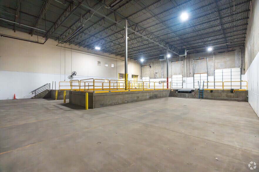 More Photos Of 3550 Odessa Way, Aurora Manufacturing For Lease