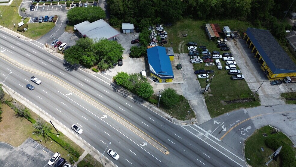 More Photos Of 569 Blanding Blvd, Orange Park Freestanding For Sale