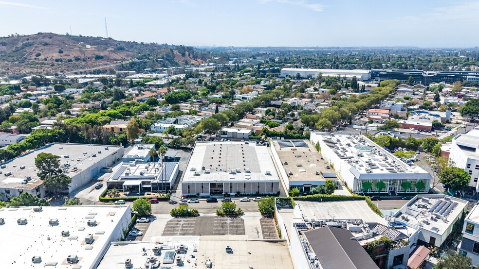 More Photos Of 3961 Landmark St, Culver City Warehouse For Lease