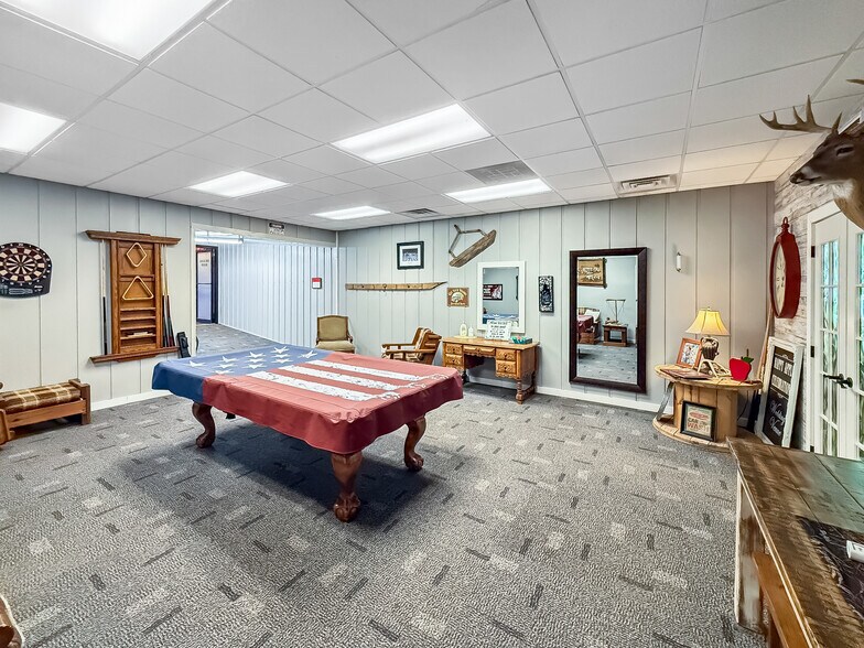 More Photos Of 3408 Clarke St, Norwalk Specialty For Sale