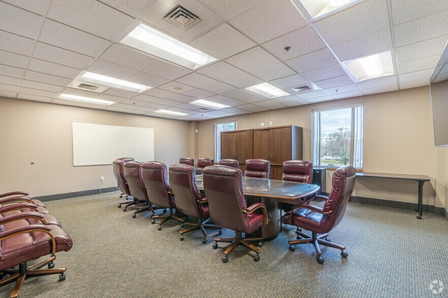 More Photos Of 1201 Fulling Mill Rd, Middletown Office For Sale