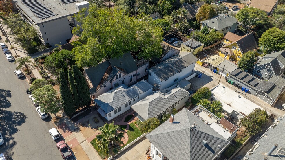 More Photos Of 3552 Front St, San Diego Apartments For Sale