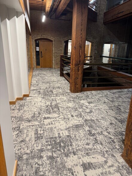 More Photos Of 702-722 N 1st St N, Minneapolis Apartments For Lease