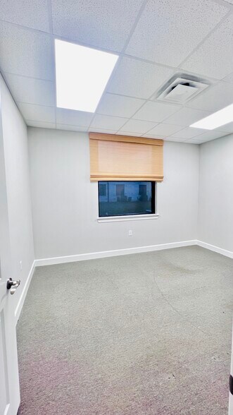 More Photos Of 25145 Star Lane, Katy Medical For Lease