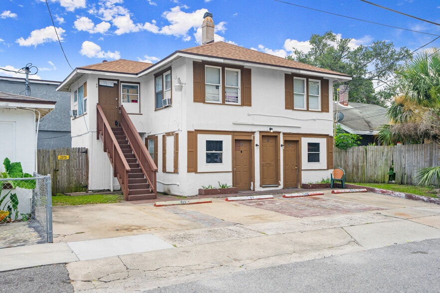 More Photos Of 303 Taylor Ave, Daytona Beach Apartments For Sale