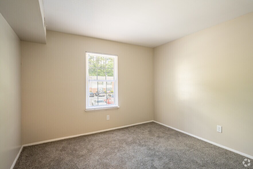 More Photos Of 201 Forest Pine Rd, Franklin Apartments For Sale