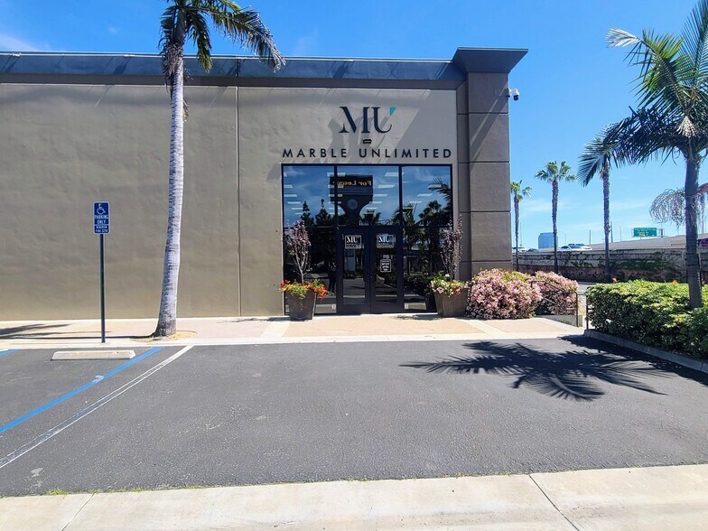 More Photos Of 1985-1985 S Santa Cruz St, Anaheim General Retail For Sale