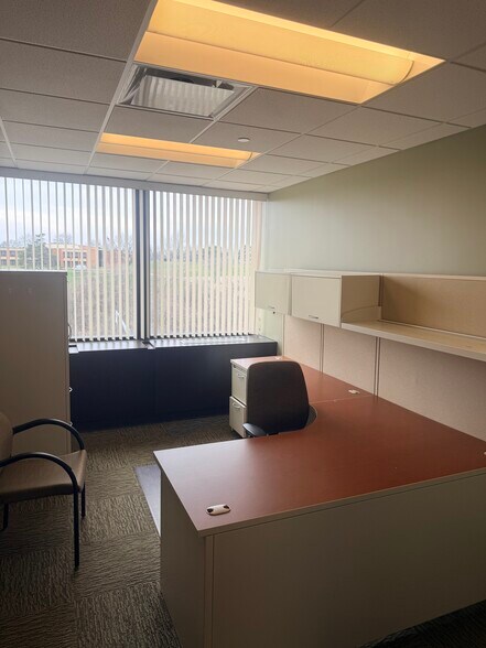 More Photos Of 110 John Scott Hwy, Steubenville Medical For Lease