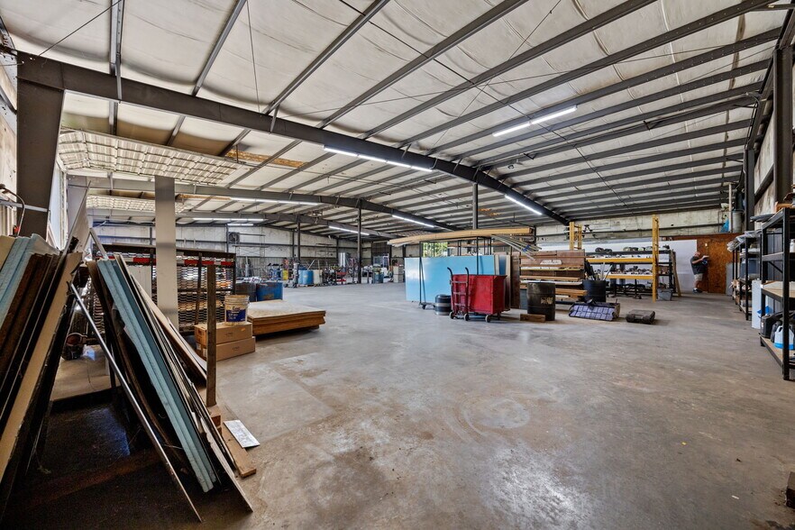 More Photos Of 150 Piney Grove Church Rd, Siler City Industrial For Lease